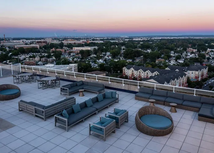 Watt Hotel Tapestry Collection By Hilton Rahway