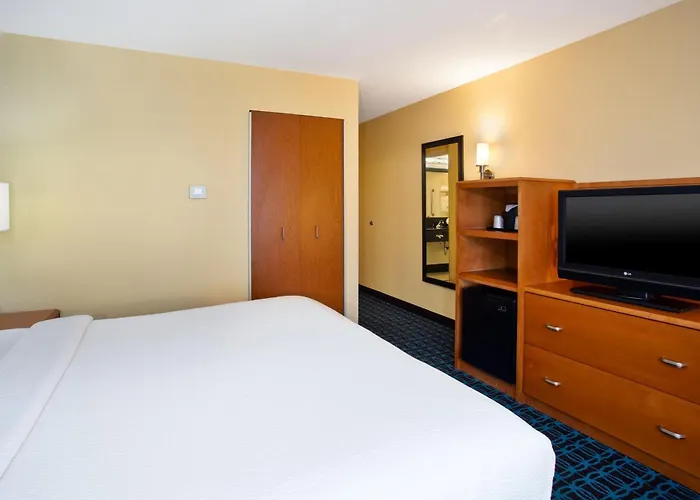 Fairfield Inn & Suites By Marriott Lexington North