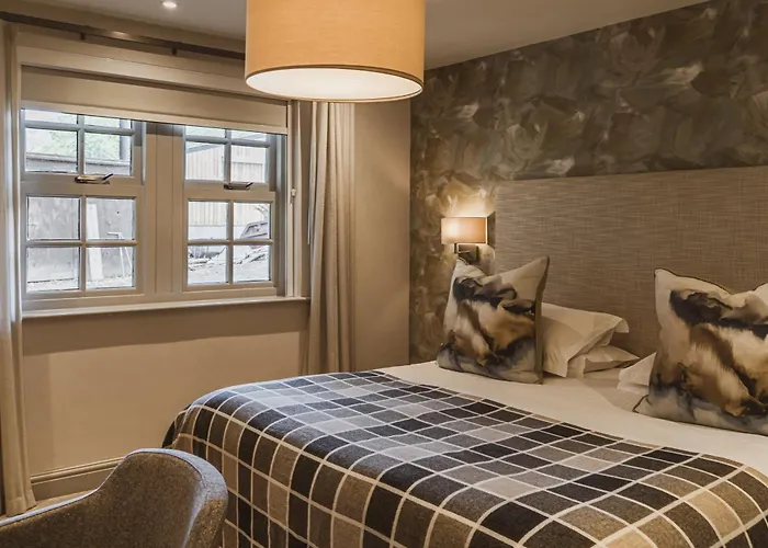 Briery Wood Hotel