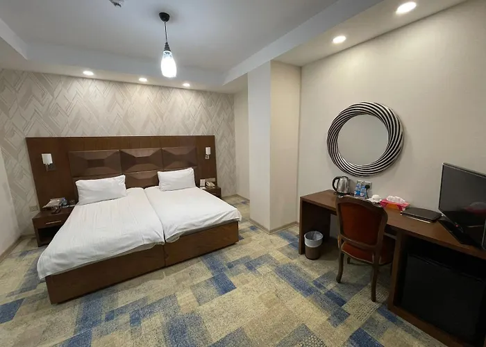Fiori Hotel