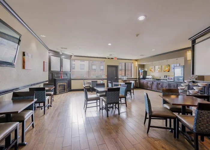 Comfort Suites Lawton Near Fort Sill