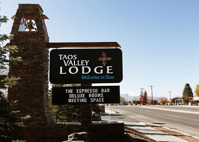 Taos Valley Lodge