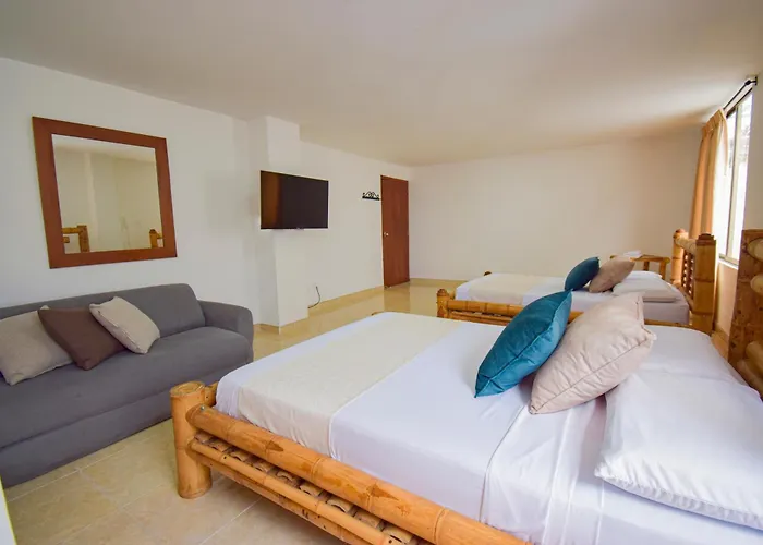 Hotel Toledo Plaza