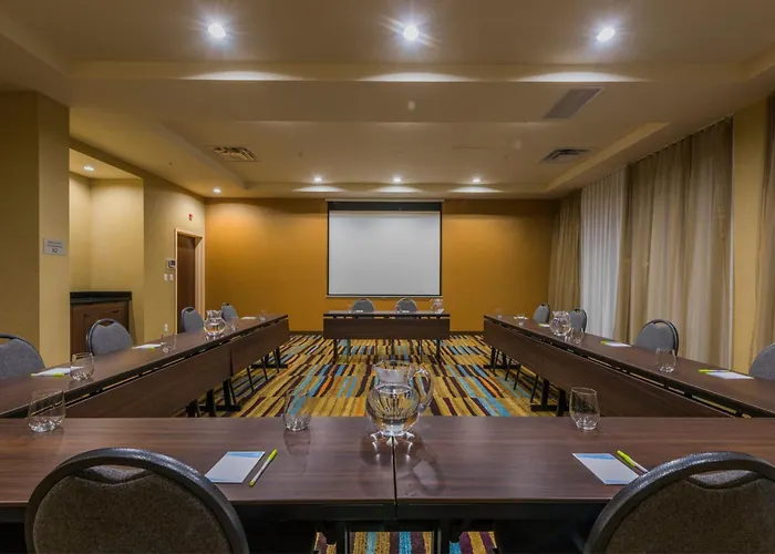 Fairfield Inn & Suites By Marriott Kamloops