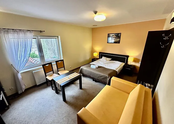 Hotel Pod Debami