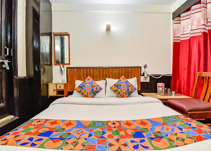 FabHotel Park View I