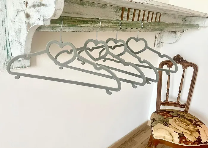 Cavour16 Rent Bedrooms