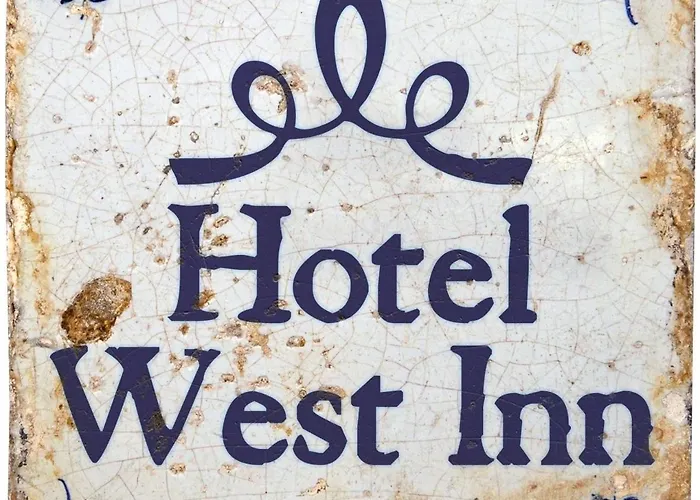 Hotel West Inn