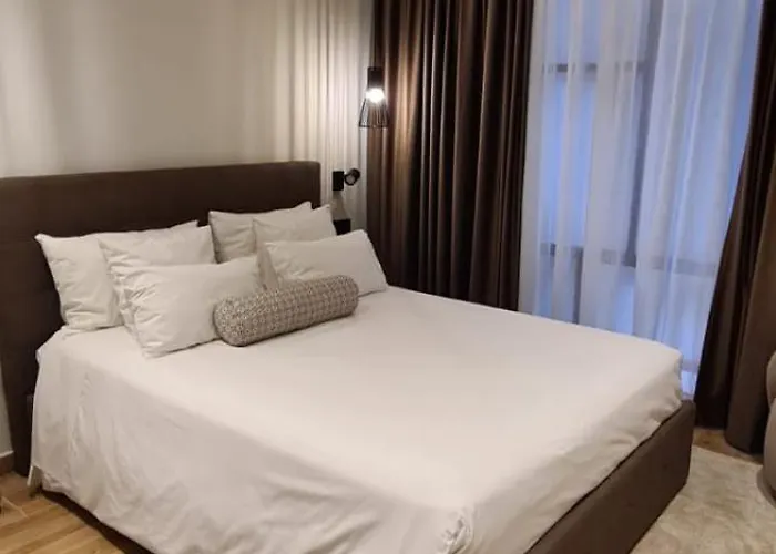 Hotel Manel