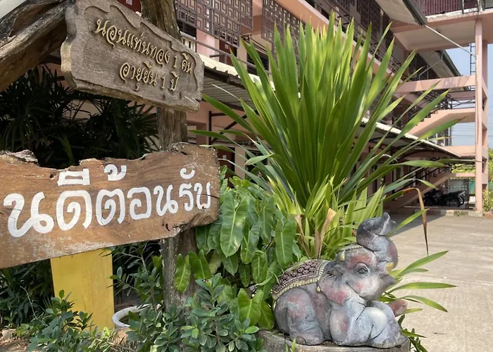 Thaen Thong Hotel