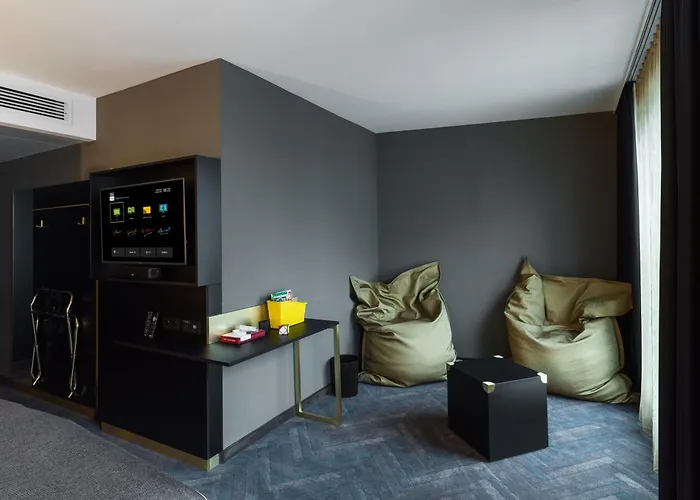 Holiday Inn - The Niu, Cobbles Essen By Ihg