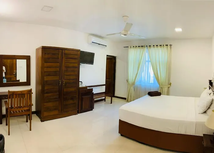 Hikka Sands & Spa