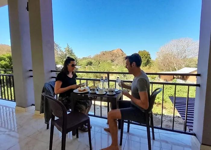 Fx72 Labuan Bajo Hotel