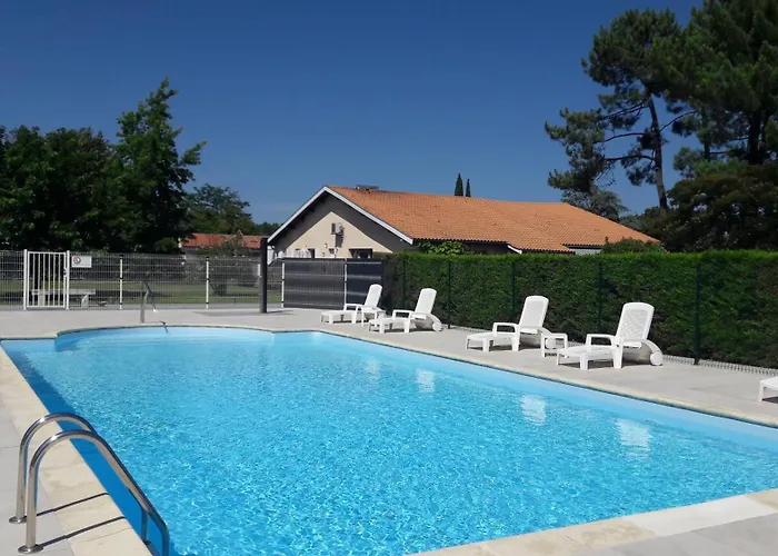 Hôtel Restaurant Les Bruyères Saint-Médard-en-Jalles