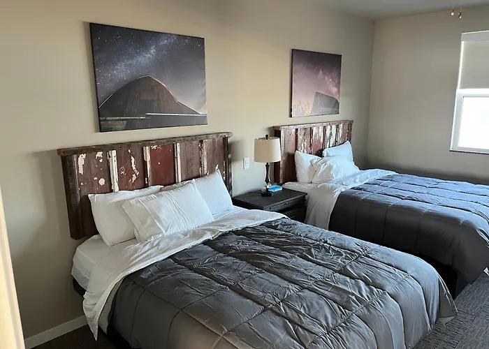 Luckys Lodge