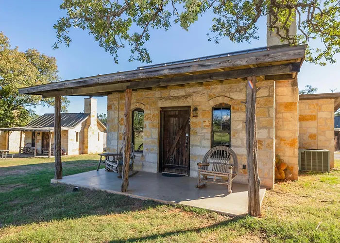 Country Inn Cottages