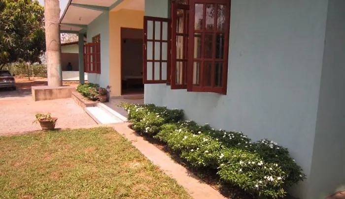 Hotel Gayan'S
