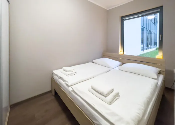 Metropolitan Star Apart Hotel