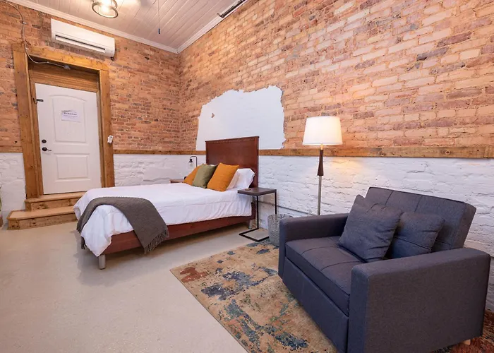 Hartwell Suites