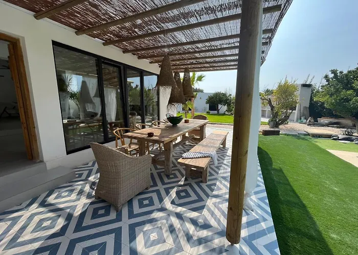 Casanoa Boutique Villa Guest House