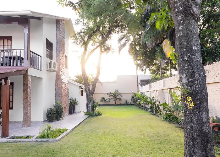 Hotel By Armonia Santa Cruz