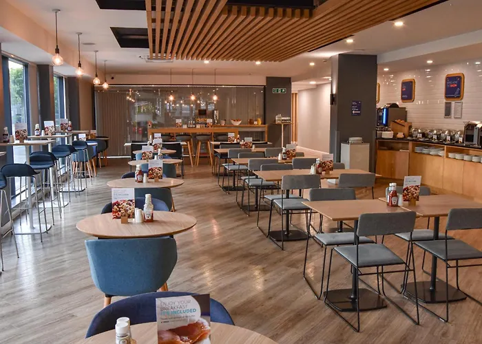 Holiday Inn Express Leeds City Centre - Armouries By Ihg