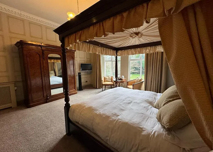 Tre-Ysgawen Hall & Spa
