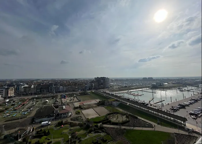 Hotel Beach Palace By Cw Hotel Collection