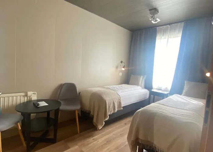 North West Restaurant & Guesthouse