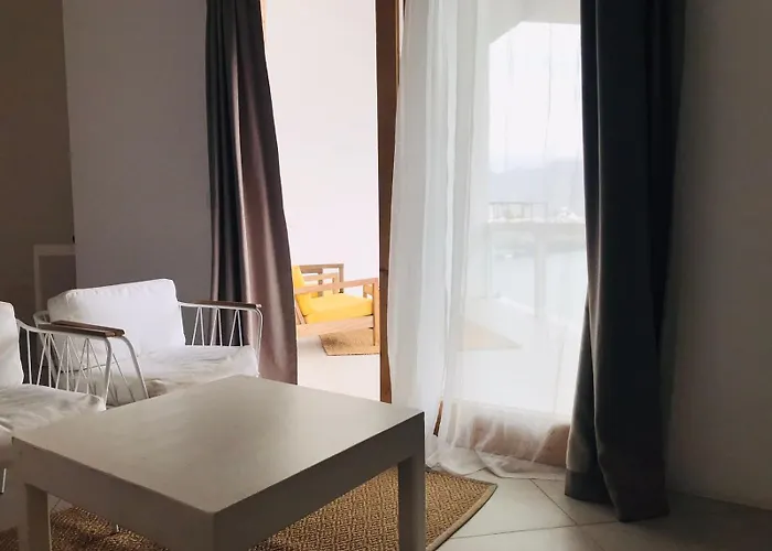 Mansa Marina Hotel