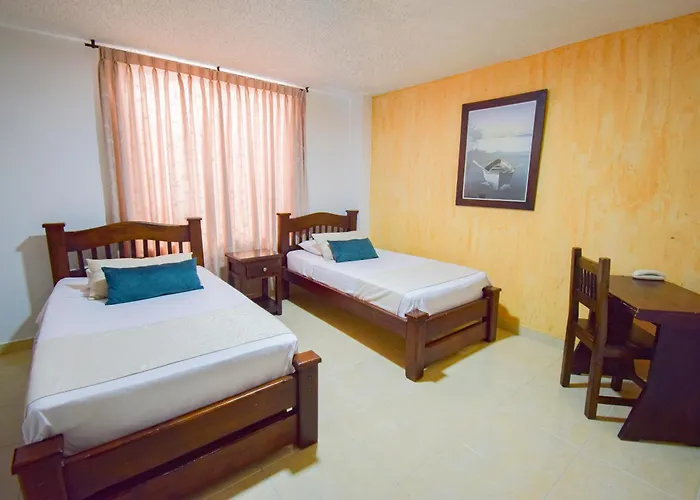 Hotel Toledo Plaza