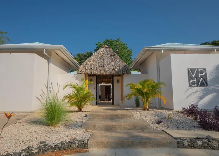Villas Vr Beachwalk Avellanas