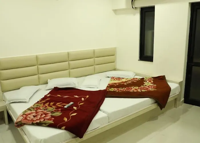 Hotel Sahil 4 Min Distance From Dargah