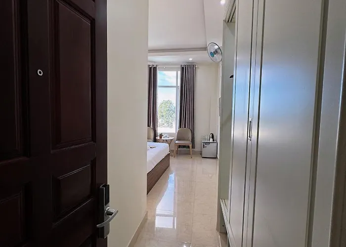 Elisa Hotel