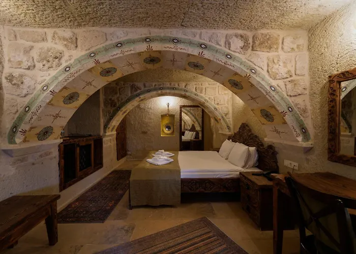 Capp Royal Cave Hotel