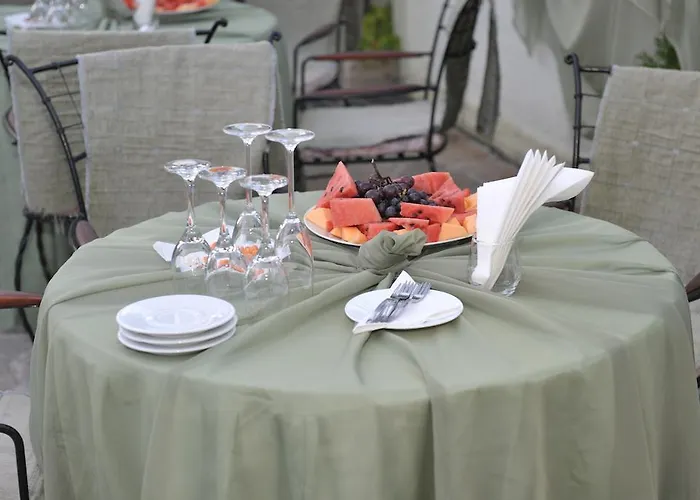 Boryana Hotel