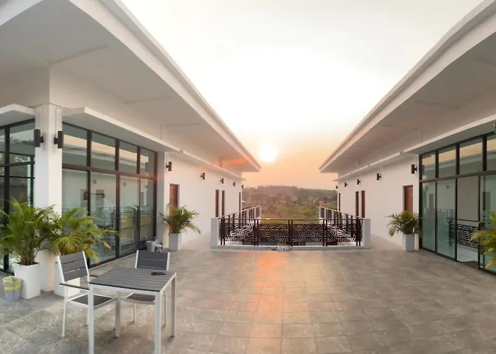 Dmhotel&Cafe