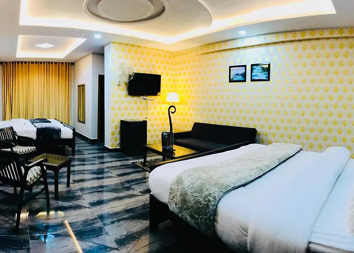 Grand Taj
