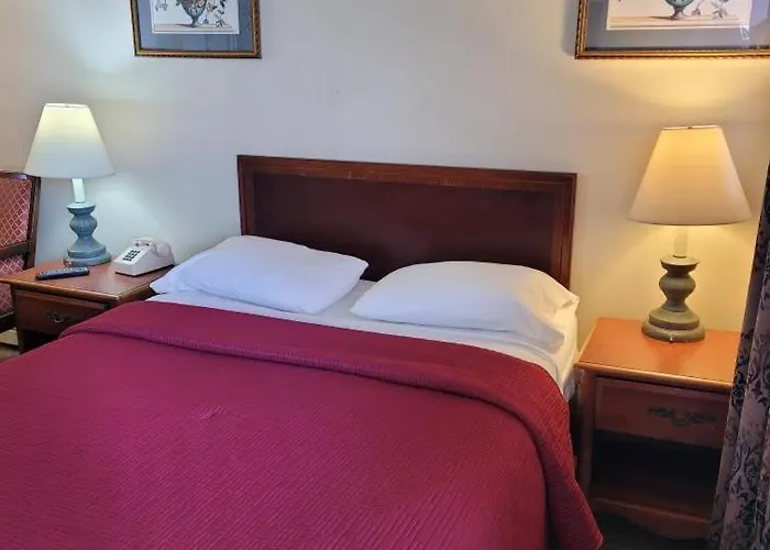 Embassy Motel
