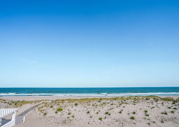 Spray Beach Oceanfront Hotel