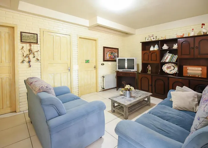 Hotel Pequenino Canela