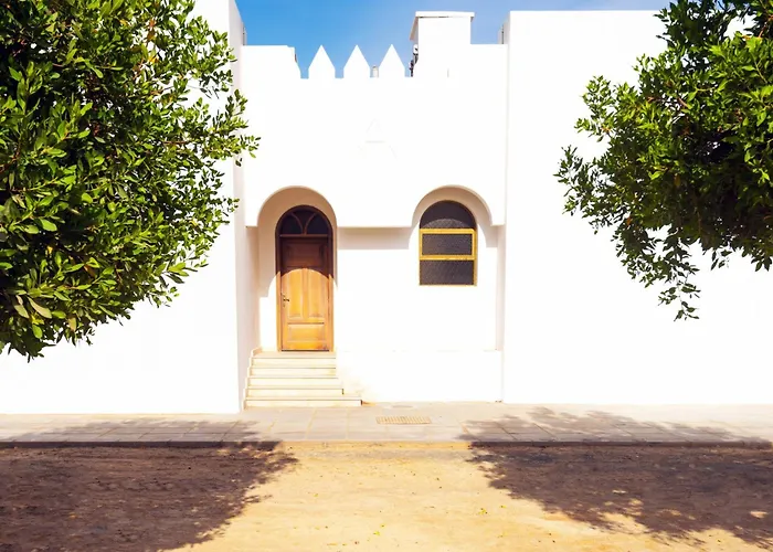 Liwa Hotel