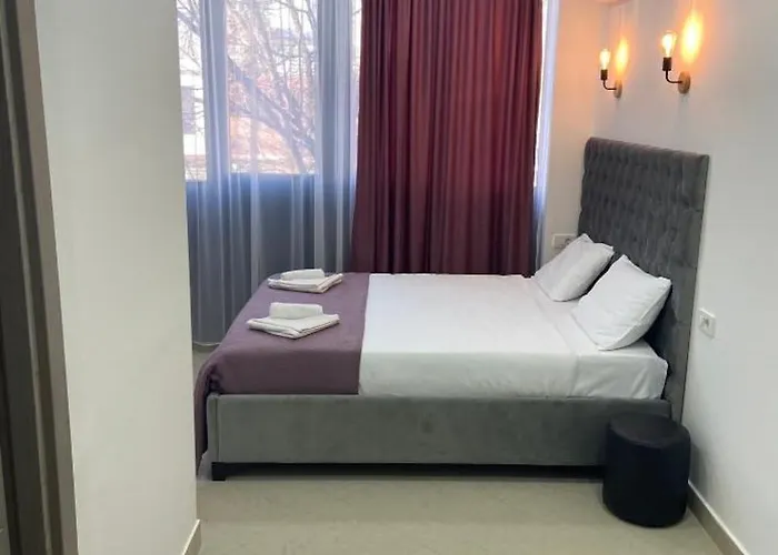 Hotel Fama
