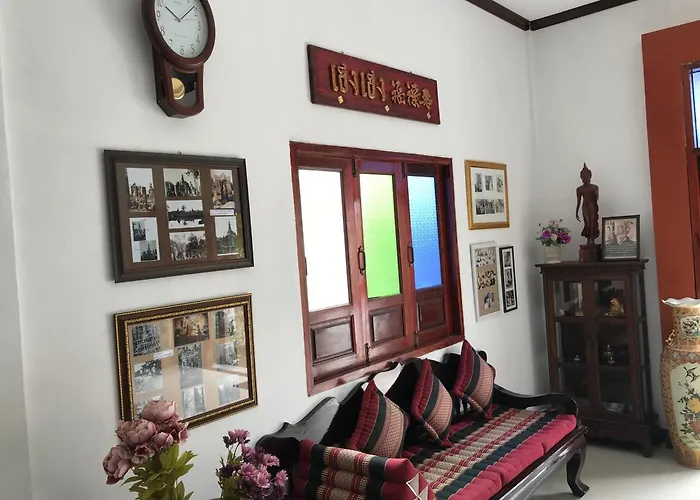 Phiphu Art And Gallery Boutique Sukhothai