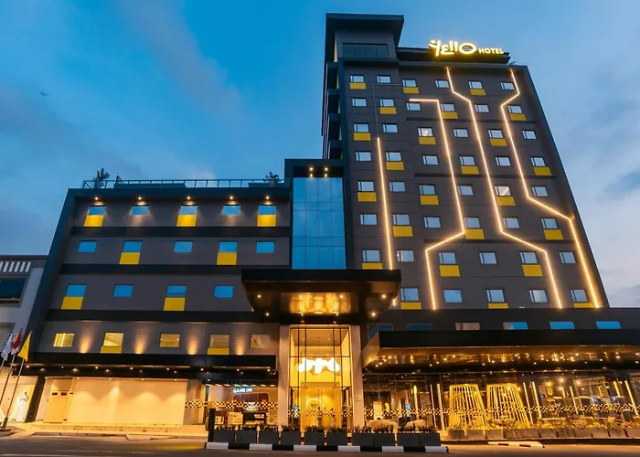 Yello Hotel Harbour Bay