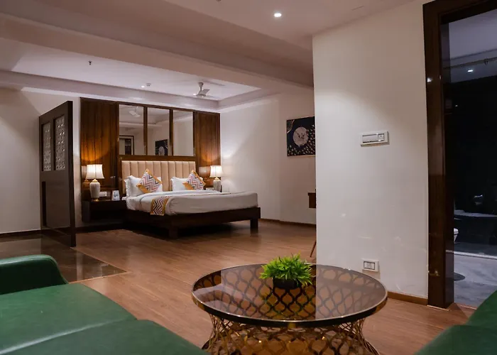 Oaktree Hotel