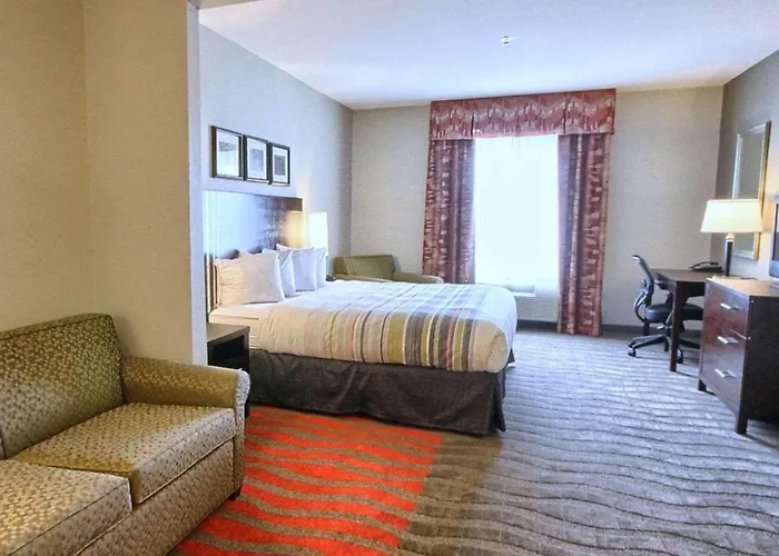 Country Inn & Suites By Radisson, Dearborn, Mi