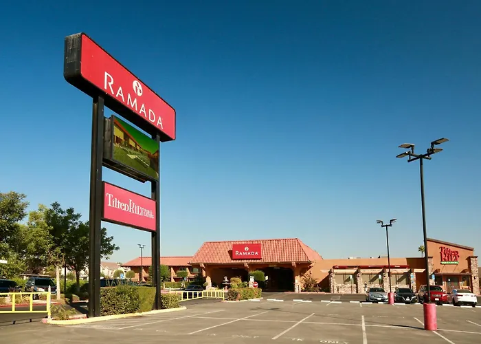 Ramada By Wyndham Fresno North