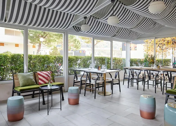 Hotel-Restaurant Isidore Nice Ouest