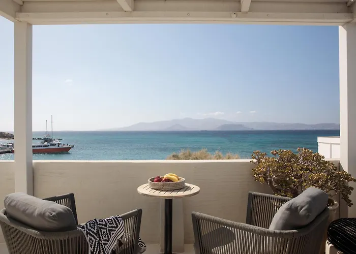 Iria Beach Art Hotel